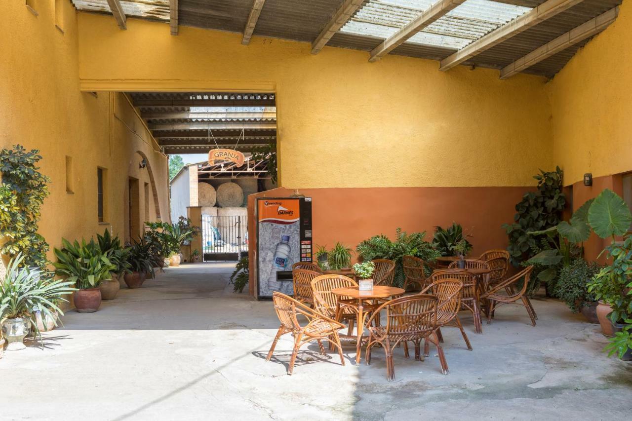 Turisme Rural Ca L,Anguila Guest House Peratallada Bagian luar foto